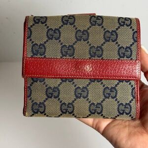 Vintage Gucci Wallet Iconic GG Canvas Monogram Pattern and Red Leather
